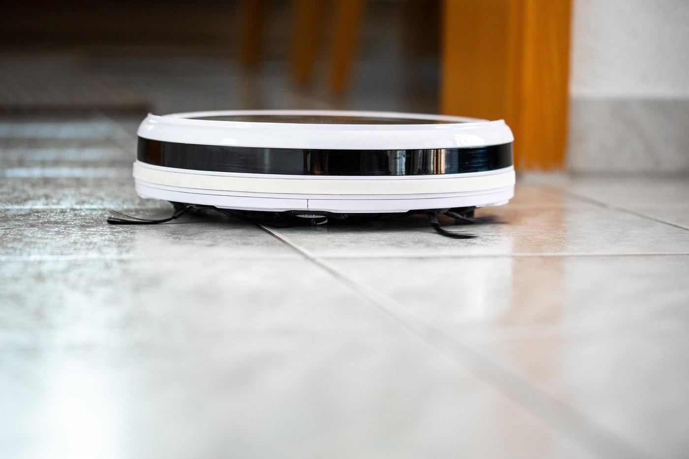 Roborock ou iRobot : quel robot aspirateur choisir ?